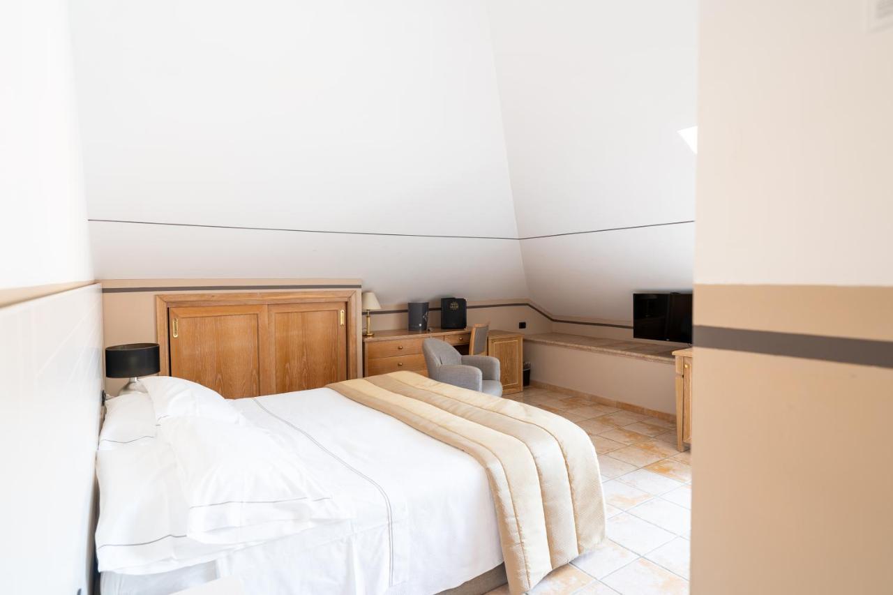 Hotel Ligure Alassio Dış mekan fotoğraf