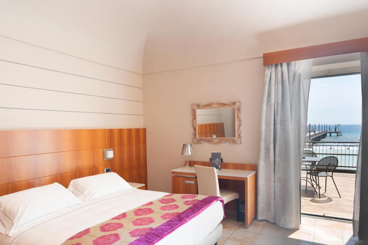 Hotel Ligure Alassio Dış mekan fotoğraf