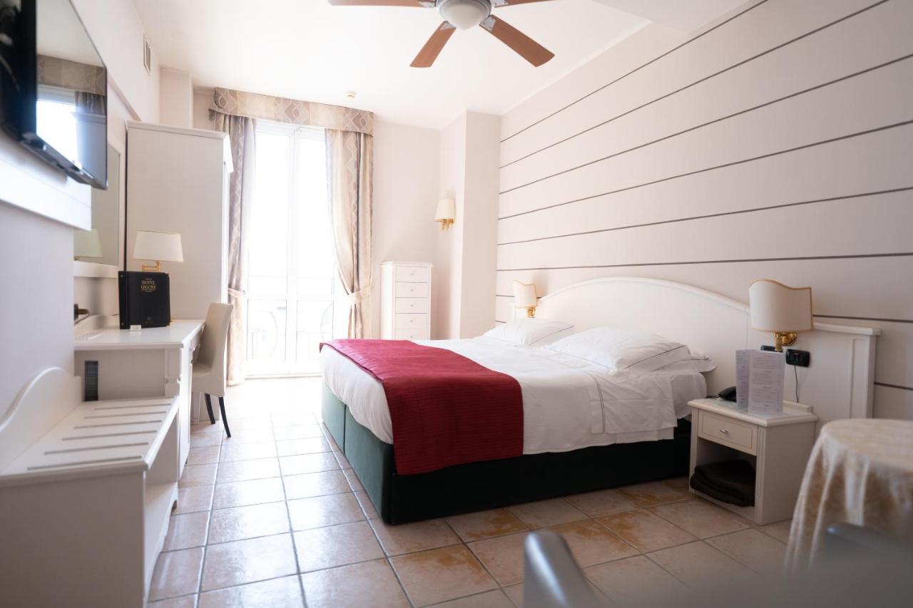 Hotel Ligure Alassio Dış mekan fotoğraf