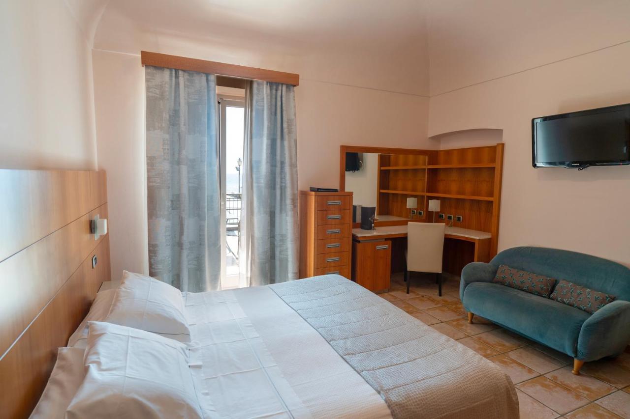 Hotel Ligure Alassio Dış mekan fotoğraf