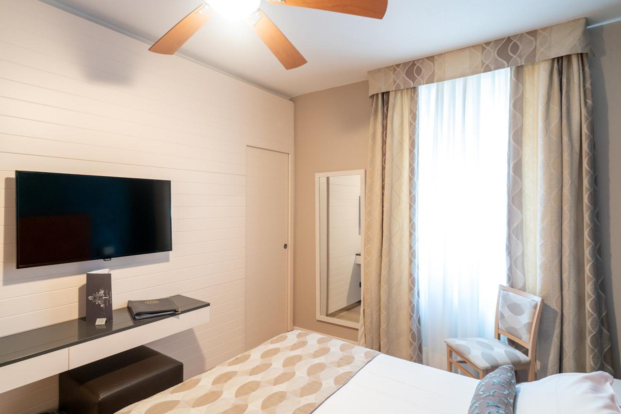 Hotel Ligure Alassio Dış mekan fotoğraf