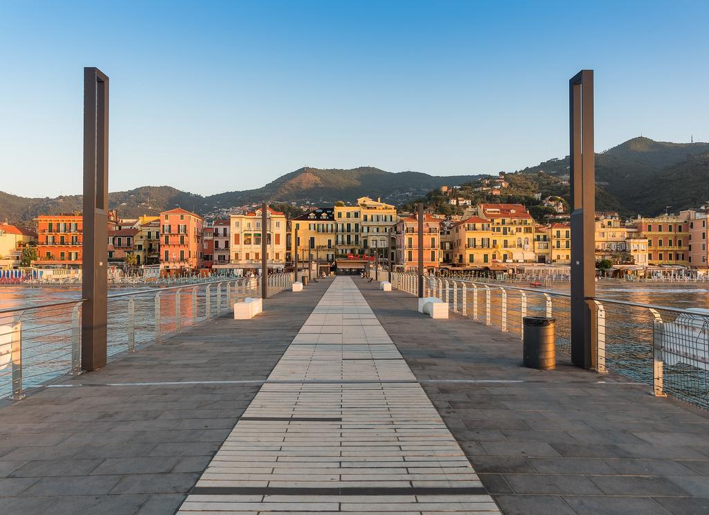 Hotel Ligure Alassio Dış mekan fotoğraf